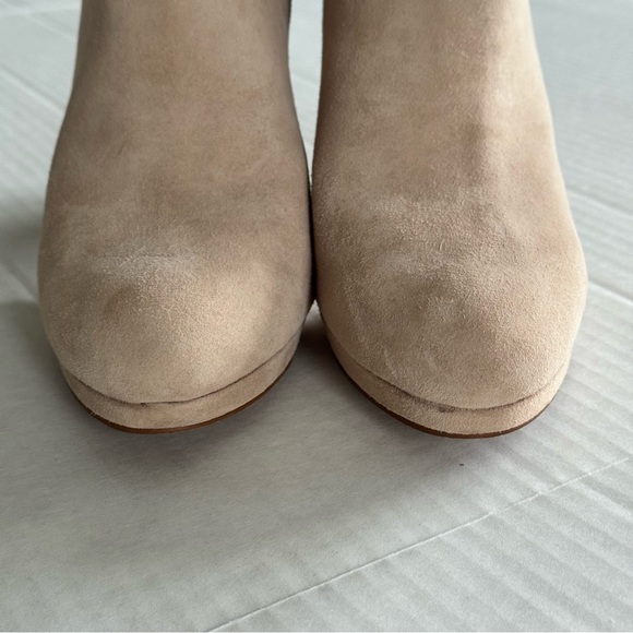 Vince Camuto VP Isanna Boots - Picture 3 of 15